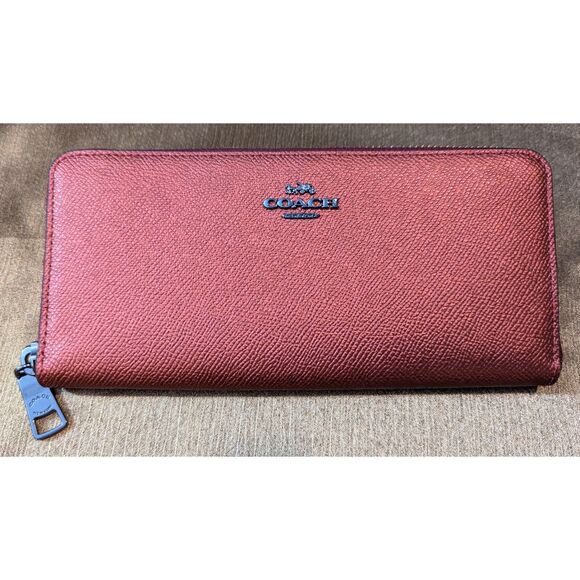 Coach Accordion Zip Wallet Metallic Red Crossgrain Leather Gunmetal Logo - Picture 1 of 9